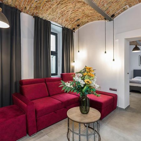 Level -1 Loft Apartments City Center Kopernika Poznan Bagian luar foto