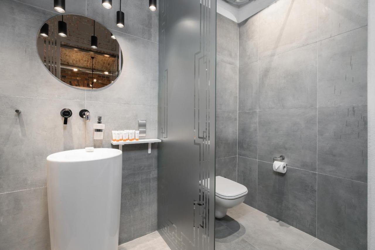 Level -1 Loft Apartments City Center Kopernika Poznan Bagian luar foto