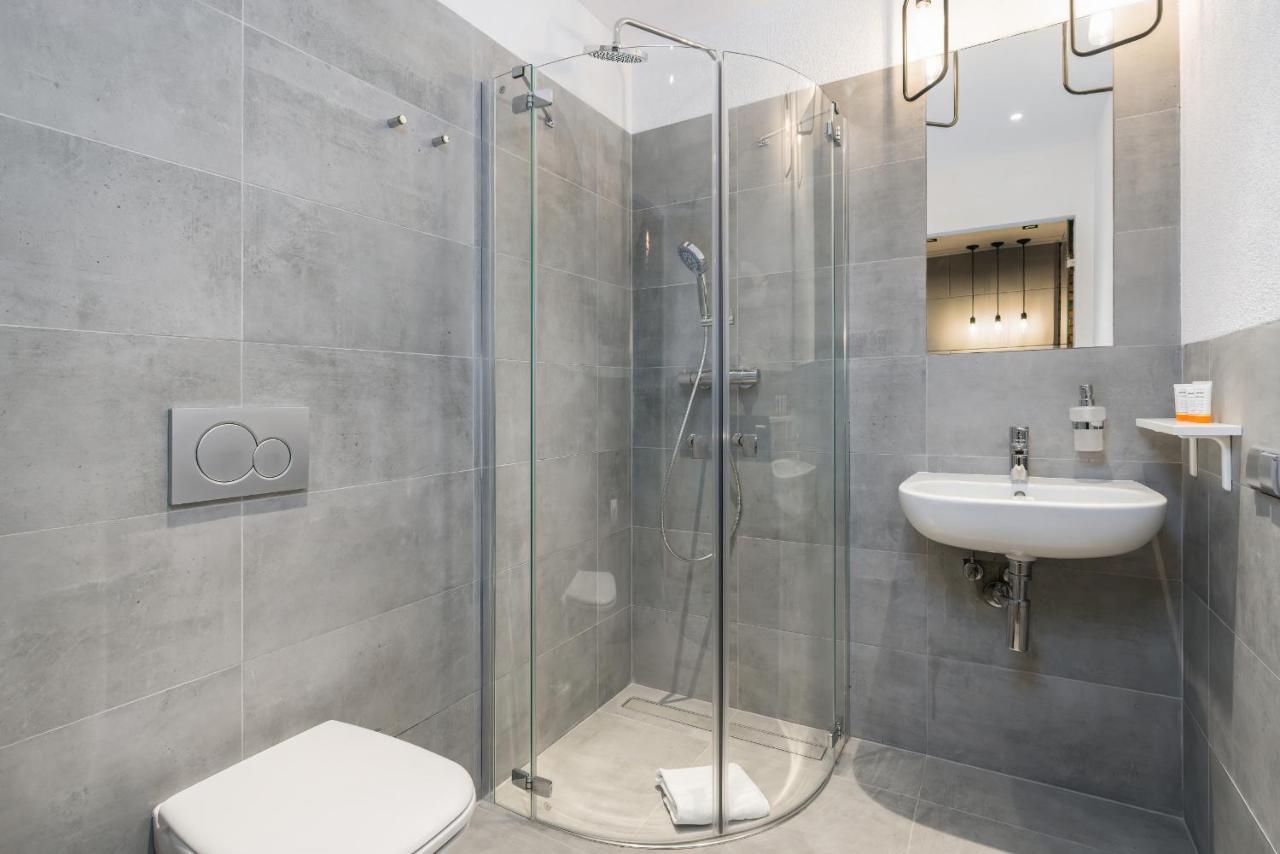 Level -1 Loft Apartments City Center Kopernika Poznan Bagian luar foto