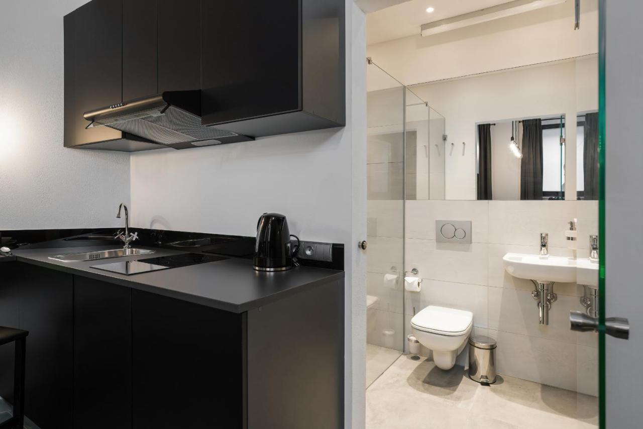 Level -1 Loft Apartments City Center Kopernika Poznan Bagian luar foto
