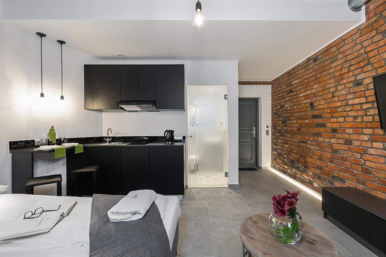 Level -1 Loft Apartments City Center Kopernika Poznan Bagian luar foto